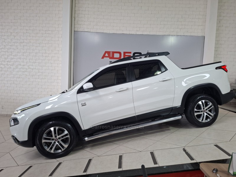 TORO 2.0 16V TURBO DIESEL FREEDOM 4WD AT9 AUTOMÁTICO - 2018 - FARROUPILHA