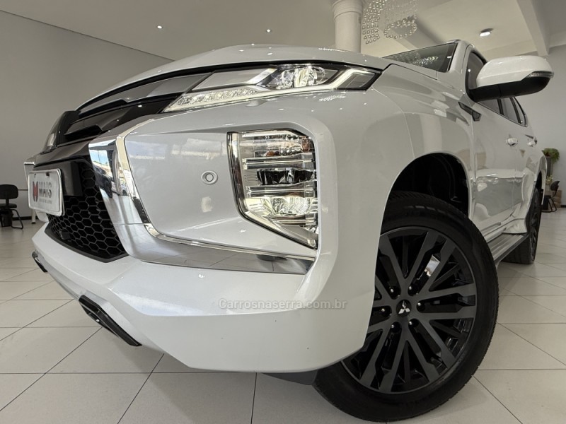 PAJERO SPORT 2.4 LEGEND 4X4 TURBO DIESEL 4P AUTOMÁTICO - 2024 - ERECHIM