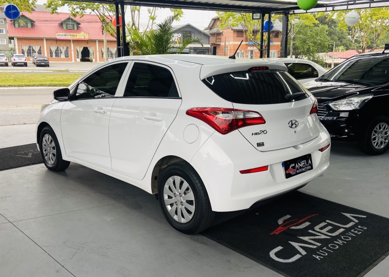 HB20 1.0 COMFORT 12V FLEX 4P MANUAL - 2017 - CANELA