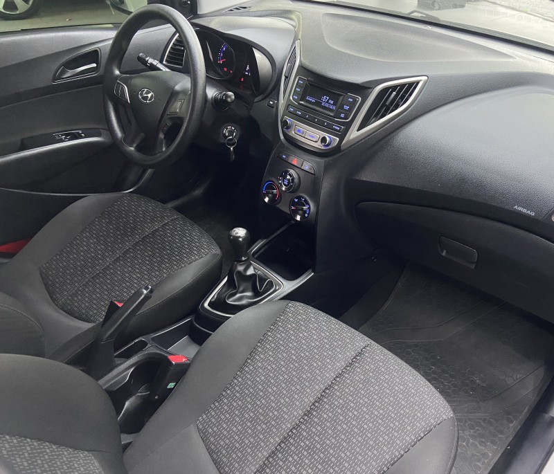 HB20 1.0 COMFORT 12V FLEX 4P MANUAL - 2017 - CANELA