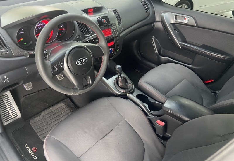 CERATO 1.6 SX2 16V GASOLINA 4P MANUAL - 2010 - CANELA