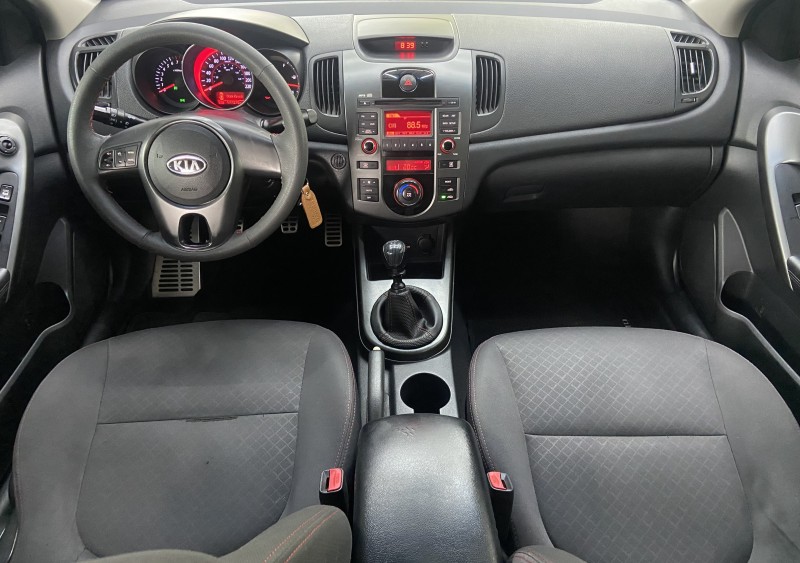 CERATO 1.6 SX2 16V GASOLINA 4P MANUAL - 2010 - CANELA