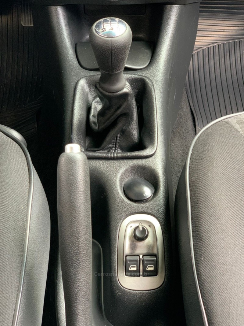 207 1.4 XR SPORT 8V FLEX 4P MANUAL - 2012 - CAXIAS DO SUL