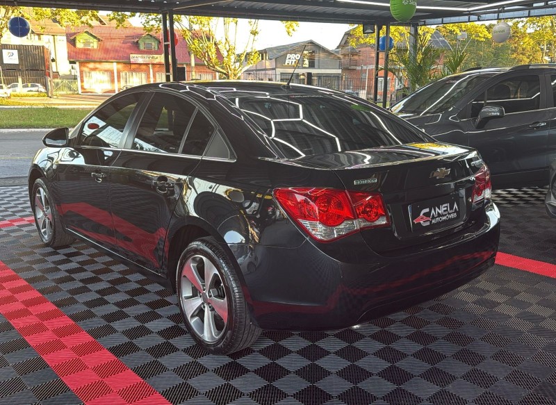 CRUZE 1.8 LT 16V FLEX 4P AUTOMÁTICO - 2014 - CANELA