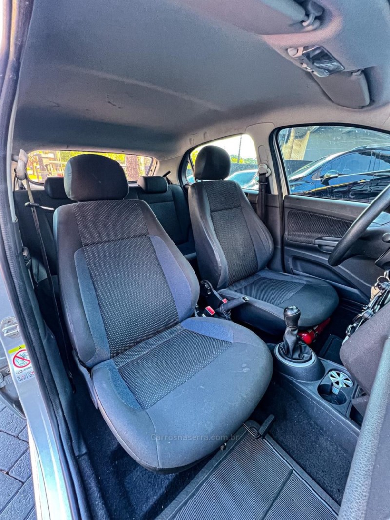 GOL 1.0 MI TRENDLINE 8V FLEX 4P MANUAL - 2015 - CANELA