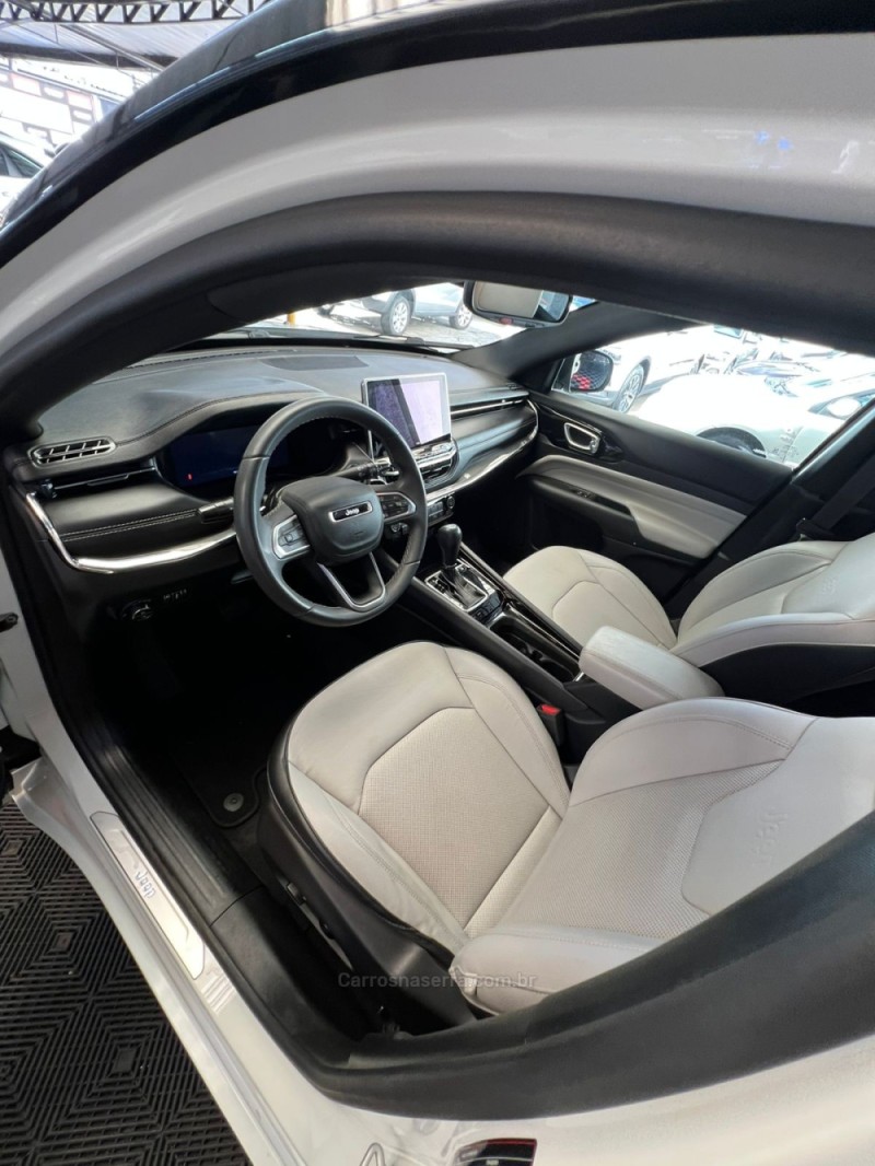 COMPASS 1.3 SERIE S T270 16V TURBO FLEX 4P AUTOMÁTICO - 2022 - PASSO FUNDO