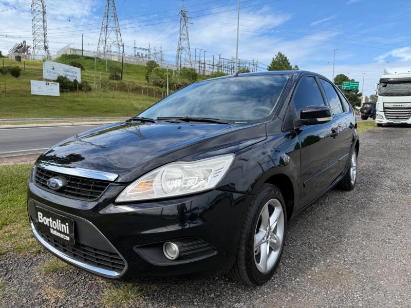 FOCUS 1.6 GL 8V FLEX 4P MANUAL - 2011 - FARROUPILHA