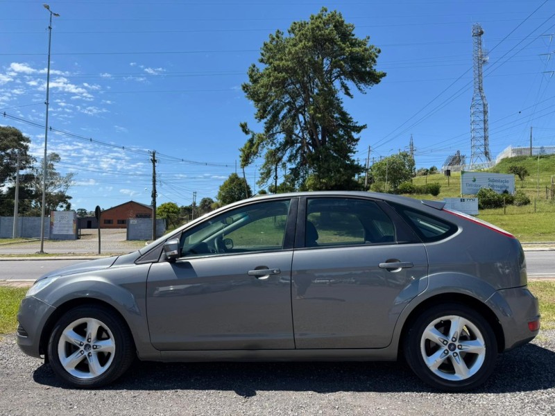 FOCUS 1.6 GLX 8V FLEX 4P MANUAL - 2013 - FARROUPILHA