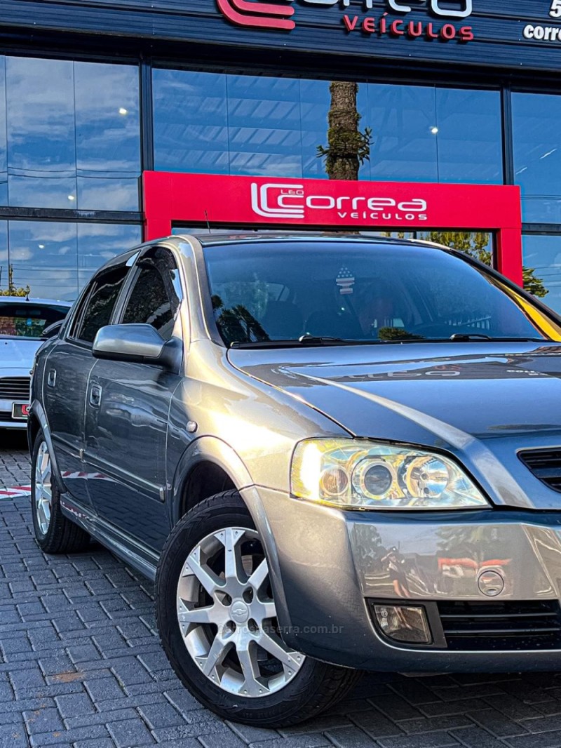 ASTRA 2.0 MPFI ADVANTAGE 8V FLEX 4P MANUAL - 2011 - CANELA