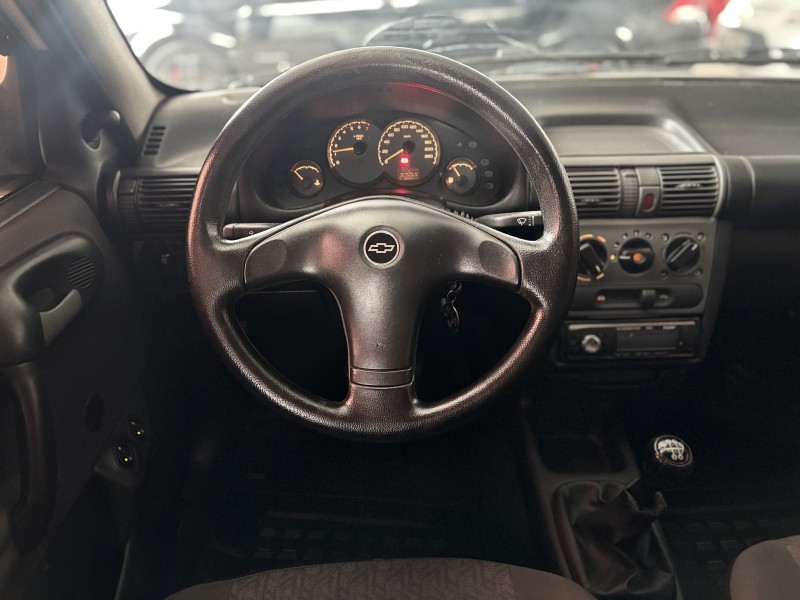 CLASSIC 1.0 MPFI SPIRIT 8V GASOLINA 4P MANUAL - 2005 - CAXIAS DO SUL