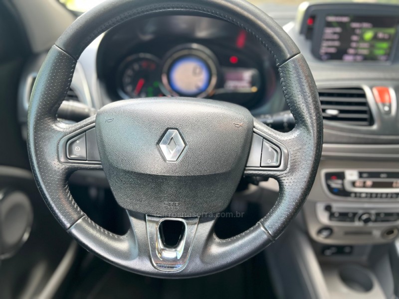 FLUENCE 2.0 PRIVILÉGE 16V FLEX 4P AUTOMÁTICO - 2016 - DOIS IRMãOS