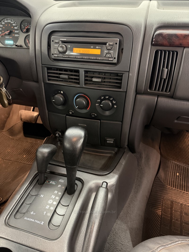 GRAND CHEROKEE 3.6 LAREDO 4X4 V6 24V GASOLINA 4P AUTOMÁTICO - 2000 - CAXIAS DO SUL