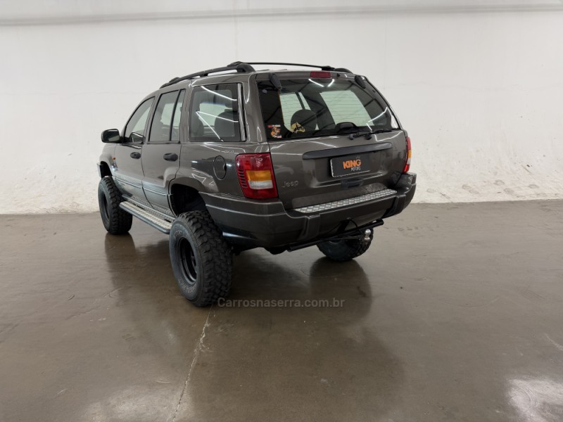 GRAND CHEROKEE 3.6 LAREDO 4X4 V6 24V GASOLINA 4P AUTOMÁTICO - 2000 - CAXIAS DO SUL