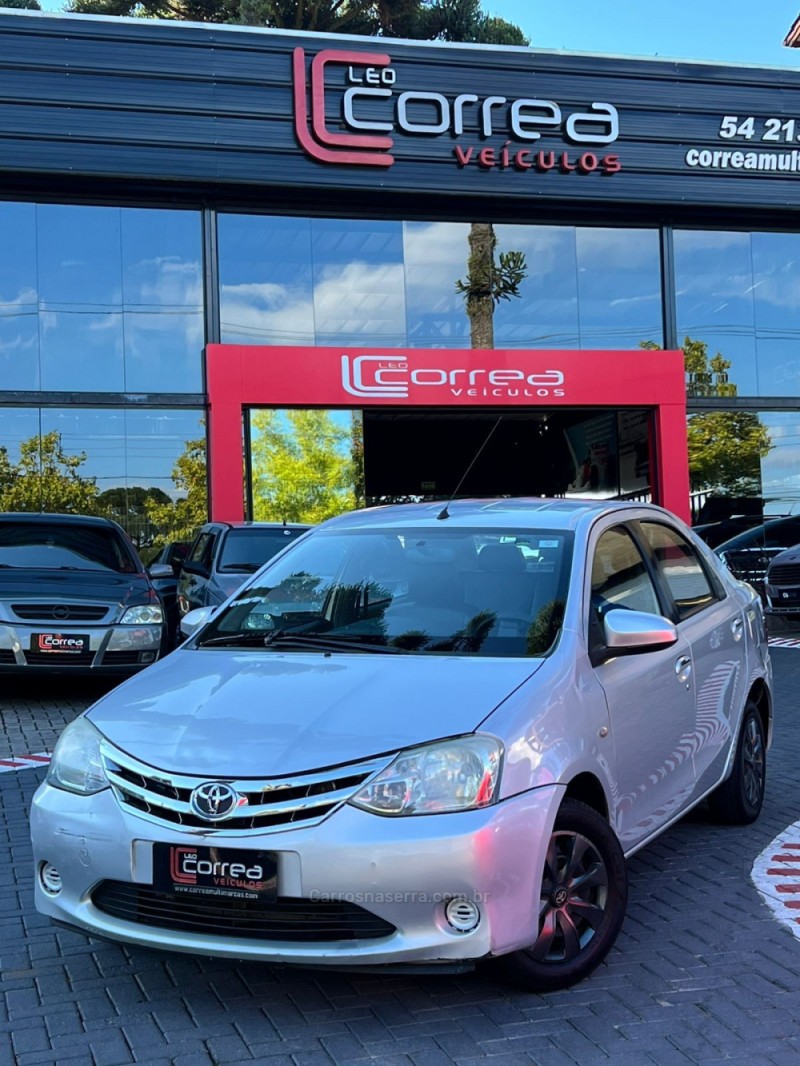 ETIOS 1.5 XS SEDAN 16V FLEX 4P MANUAL - 2016 - CANELA