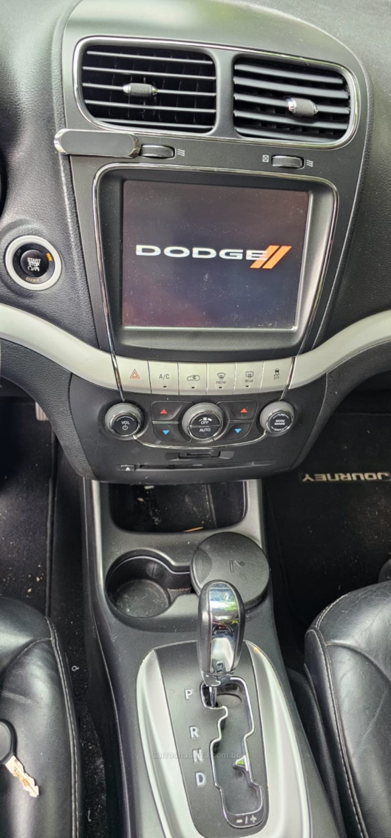 JOURNEY 3.6 RT V6 GASOLINA 4P AUTOMÁTICO - 2015 - IVOTI