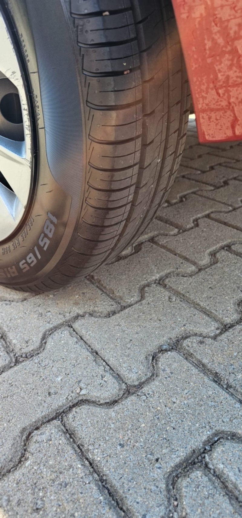 ONIX 1.0 LT 12V FLEX 4P MANUAL - 2020 - IVOTI