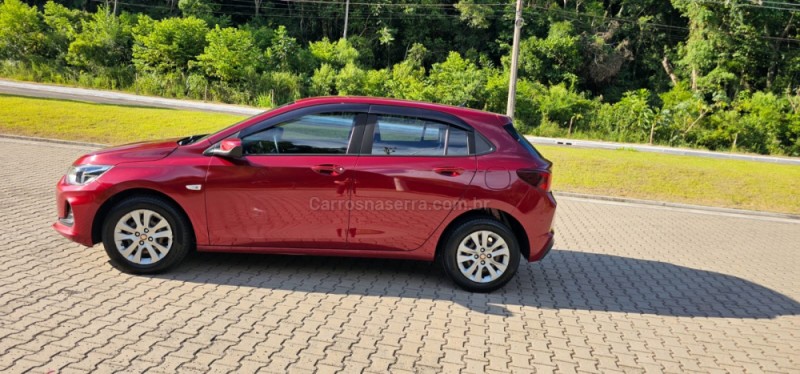 ONIX 1.0 LT 12V FLEX 4P MANUAL - 2020 - IVOTI