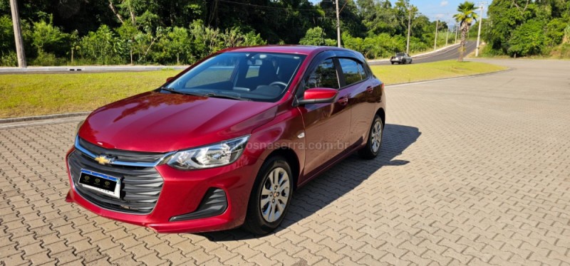 ONIX 1.0 LT 12V FLEX 4P MANUAL - 2020 - IVOTI