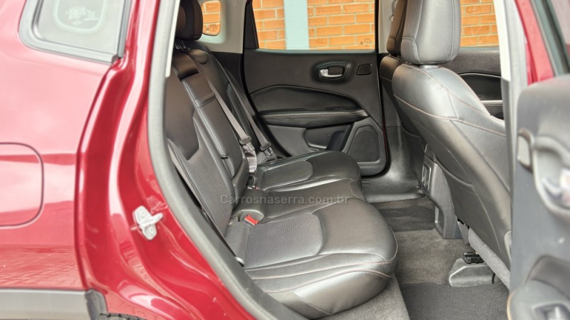 COMPASS 2.0 16V DIESEL LONGITUDE 4X4 AUTOMÁTICO - 2018 - CAXIAS DO SUL