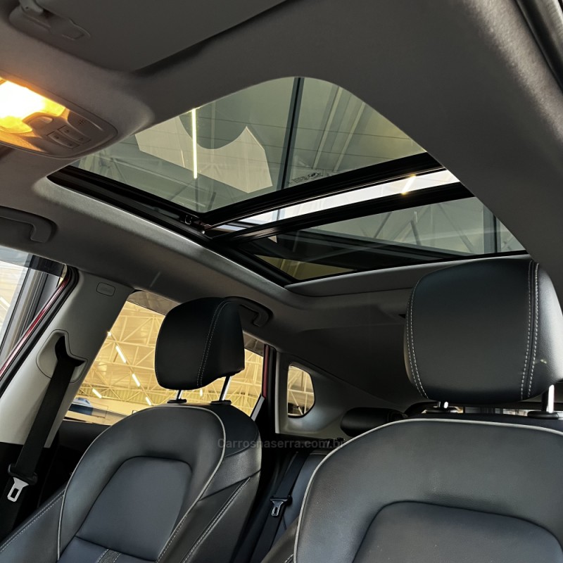 TRACKER 1.2 12V PREMIER TURBO FLEX 4P AUTOMÁTICO - 2021 - VACARIA