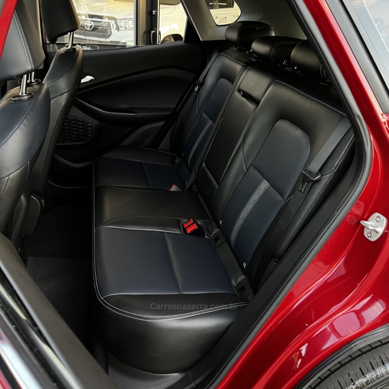 TRACKER 1.2 12V PREMIER TURBO FLEX 4P AUTOMÁTICO - 2021 - VACARIA