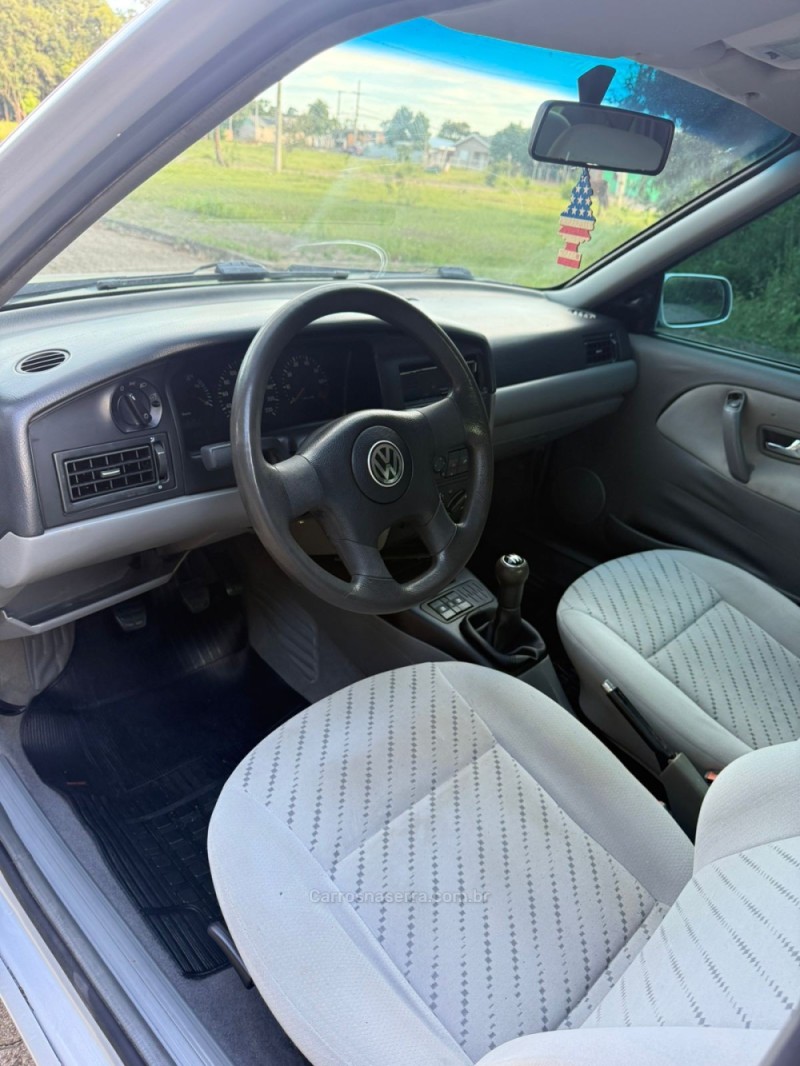 SANTANA 2.0 MI 8V GASOLINA 4P MANUAL - 2003 - ARROIO DO MEIO