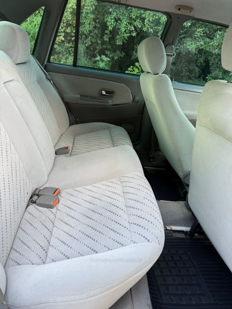 SANTANA 2.0 MI 8V GASOLINA 4P MANUAL - 2003 - ARROIO DO MEIO