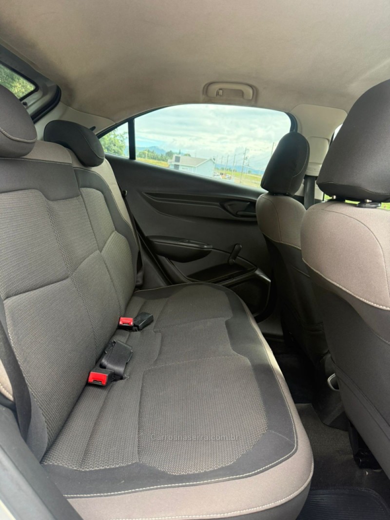 ONIX 1.0 MPFI LT 8V FLEX 4P MANUAL - 2015 - ARROIO DO MEIO