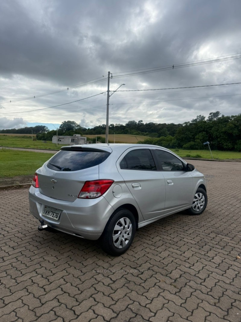 ONIX 1.0 MPFI LT 8V FLEX 4P MANUAL - 2015 - ARROIO DO MEIO