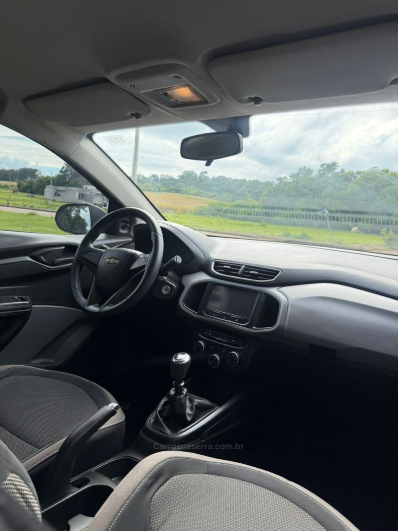 ONIX 1.0 MPFI LT 8V FLEX 4P MANUAL - 2015 - ARROIO DO MEIO