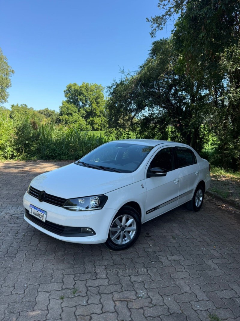 VOYAGE 1.6 MI SELEÇÃO 8V FLEX 4P MANUAL - 2015 - ARROIO DO MEIO