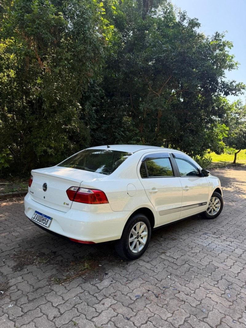VOYAGE 1.6 MI SELEÇÃO 8V FLEX 4P MANUAL - 2015 - ARROIO DO MEIO