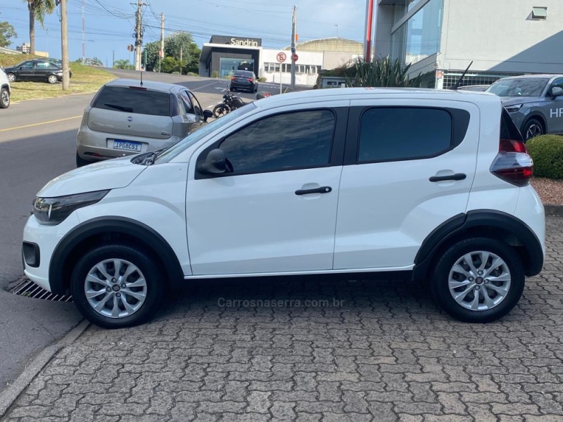 MOBI 1.0 8V EVO FLEX LIKE. MANUAL - 2022 - BENTO GONçALVES