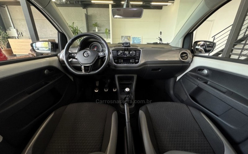 UP 1.0 TSI CROSS 12V FLEX 4P MANUAL - 2018 - BENTO GONçALVES