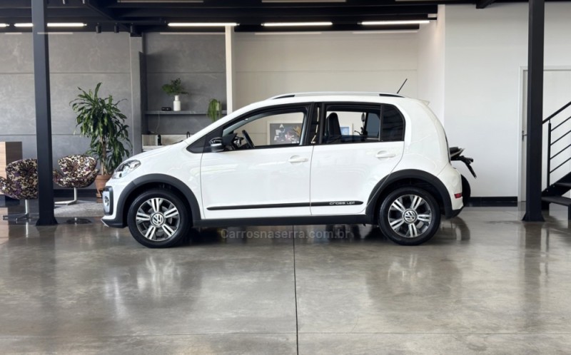 UP 1.0 TSI CROSS 12V FLEX 4P MANUAL - 2018 - BENTO GONçALVES