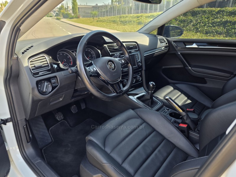GOLF 1.4 TSI HIGHLINE 16V GASOLINA 4P MANUAL - 2017 - CAXIAS DO SUL