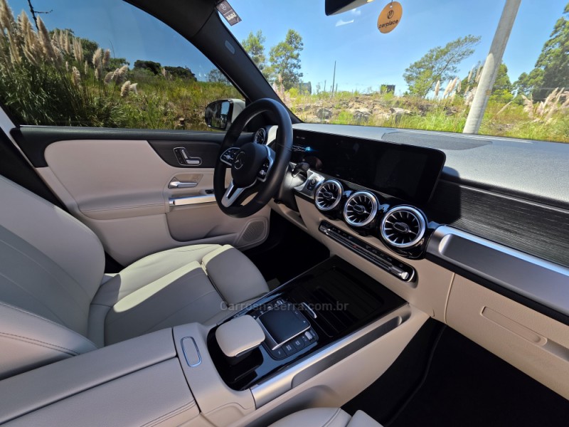 GLB 200 1.3 CGI ADVANCE GASOLINA 4P AUTOMÁTICO - 2022 - CAXIAS DO SUL