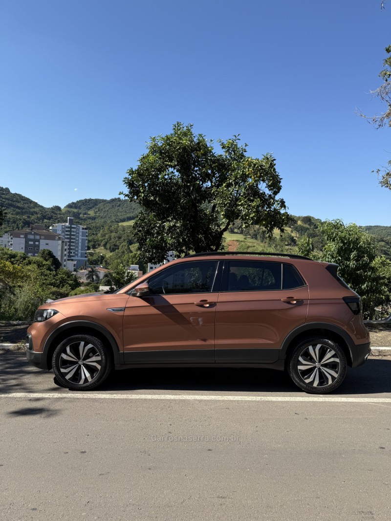 T-CROSS 1.0 COMFORTLINE TSI FLEX 4P AUTOMÁTICO - 2021 - NOVA ARAçá