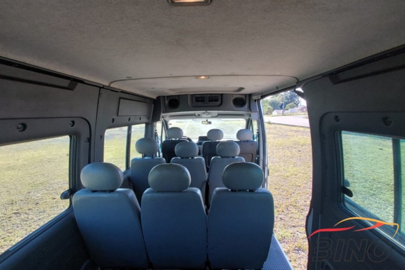 MASTER 2.5 DCI MINIBUS L3H2 16 LUGARES 16V DIESEL 3P MANUAL - 2006 - FARROUPILHA