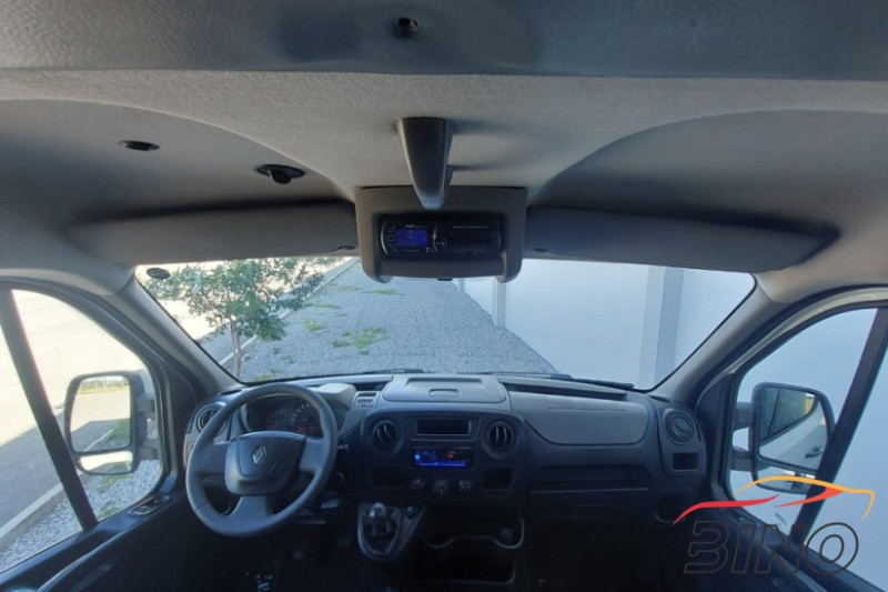 MASTER 2.3 DCI MINIBUS EXECUTIVE L3H2 16 LUGARES 16V DIESEL 4P MANUAL - 2018 - FARROUPILHA