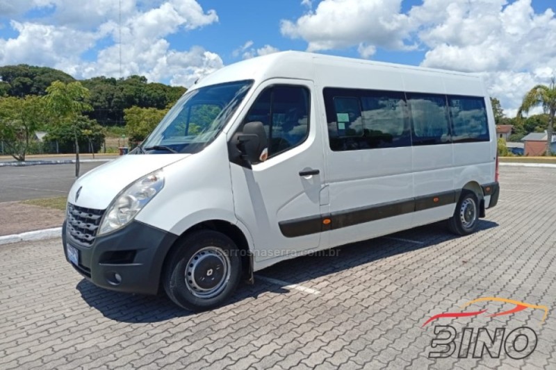 MASTER 2.3 DCI MINIBUS EXECUTIVE L3H2 16 LUGARES 16V DIESEL 4P MANUAL