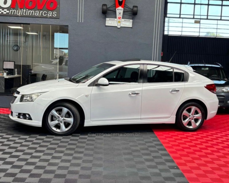 cruze 1.8 ltz sport6 16v flex 4p automatico 2013 vacaria