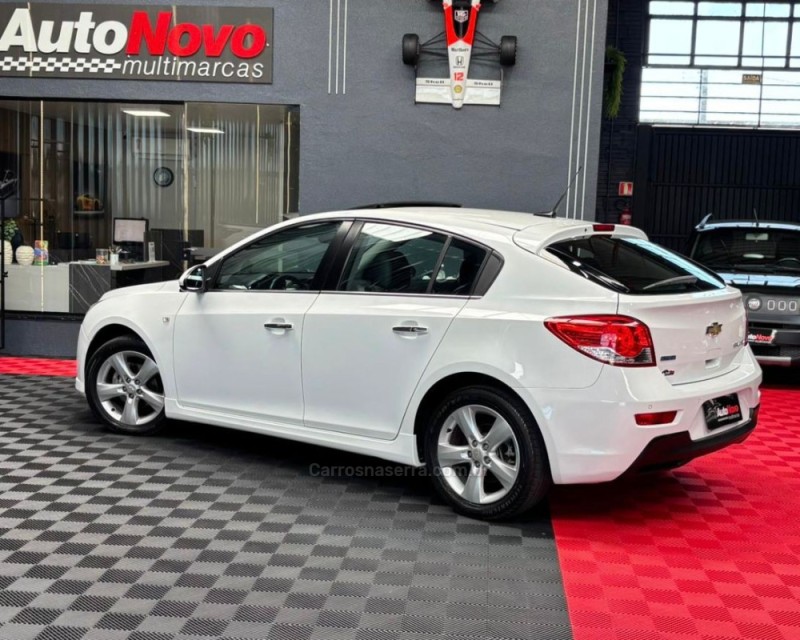 CRUZE 1.8 LTZ SPORT6 16V FLEX 4P AUTOMÁTICO - 2013 - VACARIA