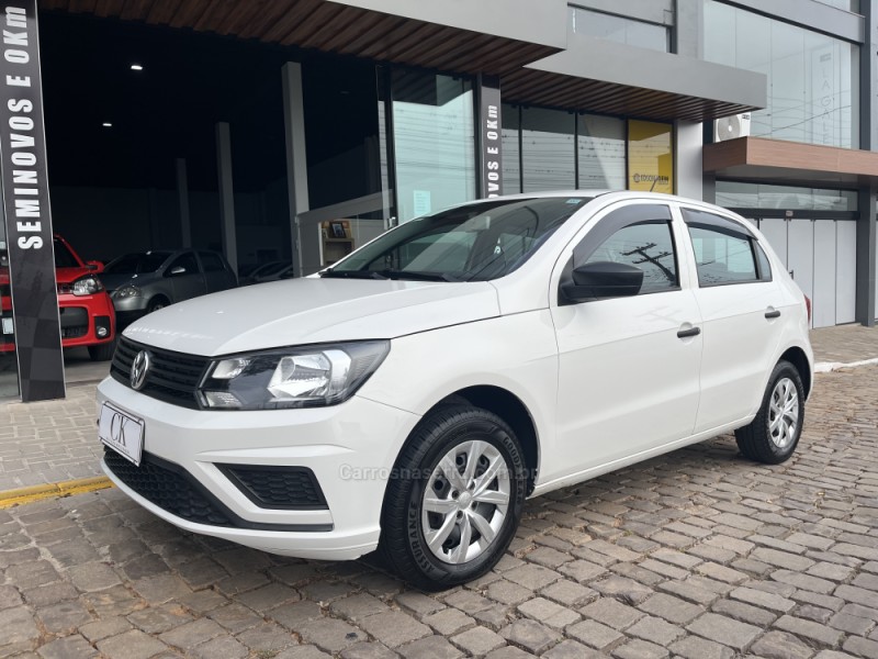 GOL 1.0 12V MPI TOTALFLEX 4P MANUAL - 2023 - VERANóPOLIS