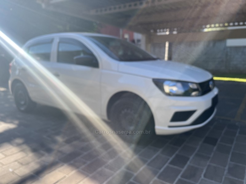 GOL 1.0 12V MPI TOTALFLEX 4P MANUAL - 2023 - VERANóPOLIS