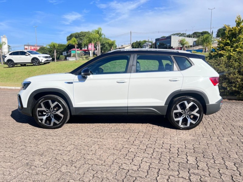 TAOS 1.4 16V HIGHLINE TSI FLEX 4P AUTOMÁTICO - 2024 - NOVA PETRóPOLIS