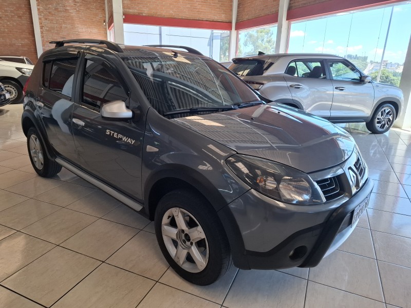 SANDERO 1.6 STEPWAY 16V FLEX 4P MANUAL - 2010 - FARROUPILHA