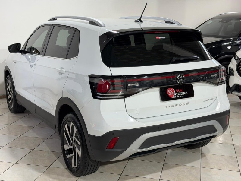 T-CROSS 1.4 HIGHLINE TSI 16V FLEX 4P AUTOMÁTICO - 2025 - CAXIAS DO SUL