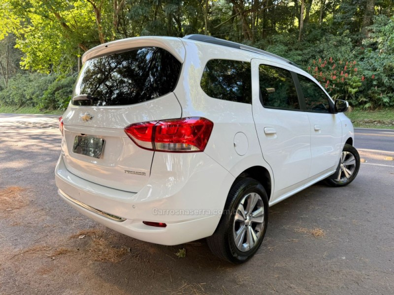 SPIN 1.8 PREMIER 8V FLEX 4P AUTOMÁTICO - 2022 - DOIS IRMãOS