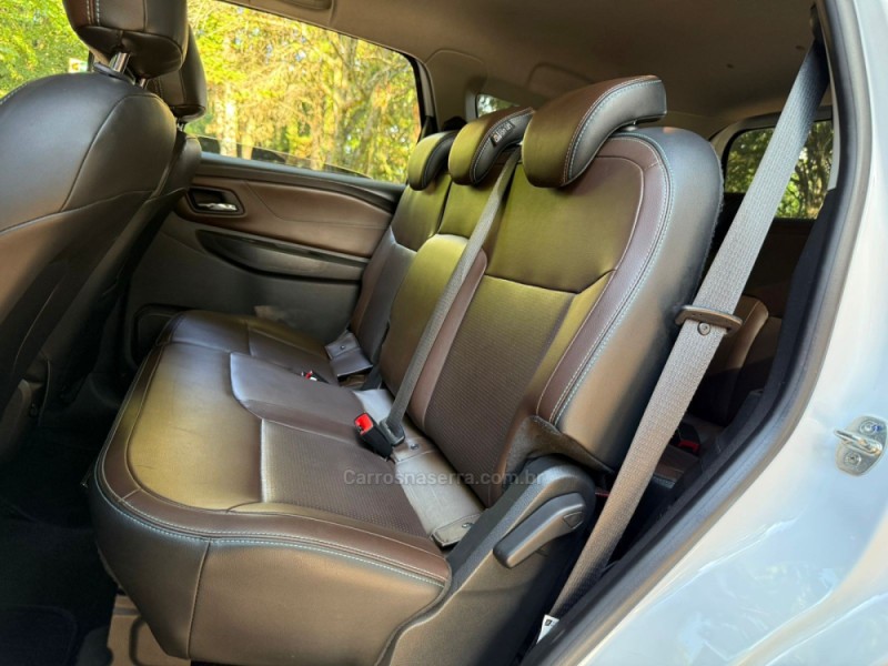 SPIN 1.8 PREMIER 8V FLEX 4P AUTOMÁTICO - 2022 - DOIS IRMãOS